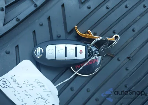 2021 Nissan Kicks Sv Xtronic Cvt z USA, uszkodzony, nr VIN 3N1CP5CV5ML518761